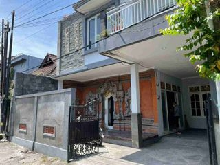 Rumah 3Lt 130M2 ada 4kamar Batuyang Batubulan Gianyar Dkt Terminal