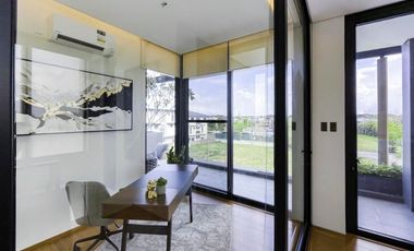 Contemporary Family Home For Sale in Alabang West Village, Las Piñas City
