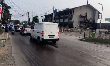 TANAH Kavling  perbatasan legok dan PINGGIR JALAN RAYA DI GADING SERPONG