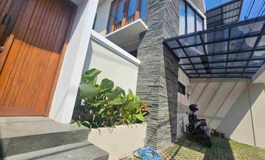Villa Baru 3 Bedroom Ready Move-in di Benoa Bali
