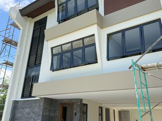 FOR LEASE: Beautiful Filipino Contemporary 3 BR Townhouse in Likha Residences, Muntinlupa