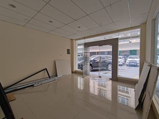 Sewa Ruko Business Park Kebon Jeruk 5 lantai, Ada lift, Hook! Lokasi Strategis!