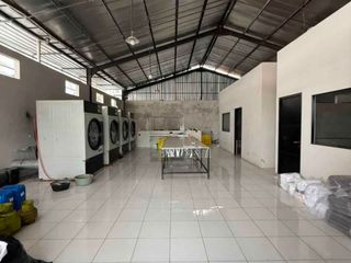 Dijual Gudang Konstruksi Baja dengan Kantor dan Mes Karyawan di Mahendradata Denpasar Barat