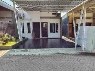 Disewakan Rumah Full Furnished di Vila Kebun Raya Cibinong – Siap Huni, Lokasi Strategis!