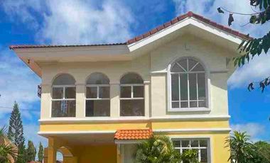 Ready 3BR house on 320sqm Lot South Forbes 10mins from Solenad Center