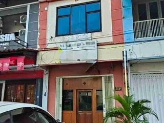 Dijual Ruko 3 lantai Darmo Permai Selatan Surabaya