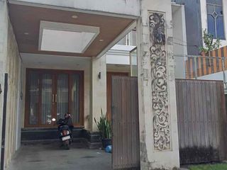 RUMAH 2 LANTAI GATOTSUBROTO 
DEKAT RS PURI BUNDA & BAKTI RAHAYU