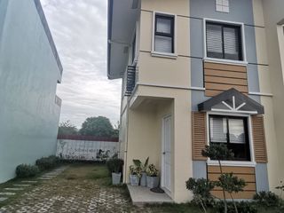 For Sale! Malolos Bulacan House and Lot with 2 Bedroom -AJCN
