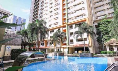 PENTHOUSE 2 Bedroom w/ Roofdeck & Car Garage in AVIDA TOWERS MAKATI WEST
