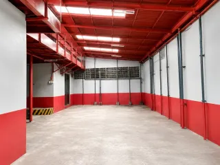 200 sqm Commercial Warehouse for Sale in Makati City, Metro Manila