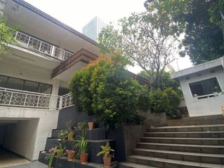 Disewakan Rumah bisa untuk Kantor di Area Strategis Kebayoran Baru Jakarta Selatan | Std706