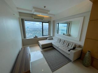 Modern 2BR Condo with Parking for Lease in Eastwood Parkview
