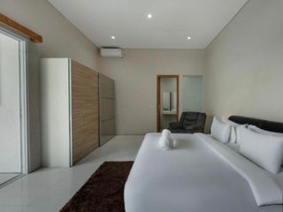 Villa Lamiere — Modern 3-Bedroom Sanctuary Near Seminyak & Double Six Beach