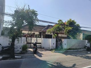 FOR RENT RUKO DAN GUDANG COCOK UTUK KANTOR DAN USAHA JLN UTAMA DENPASAR