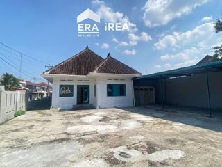 RUANG USAHA DIJUAL DEKAT TERMINAL TIRTONADI SOLO