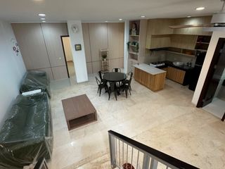 Disewakan Rumah Golf island 8x20 full bangunan