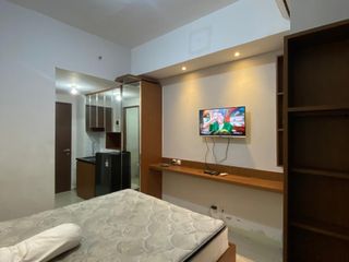 STUDIO TOWER SHAPPIRE LANTAI 21 NO 05