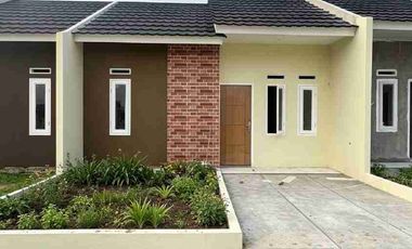 Rumah di jual lokasi strategis di samping kampus UIN dan seberang kantor gubernur Banten