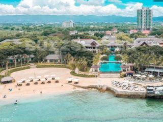Four Bedrooms Villa in Crimson Beach Resort and Residences