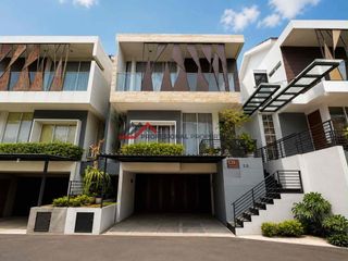 Di Sewakan Rumah Minimalis Dalam Town House Di Pejaten Barat