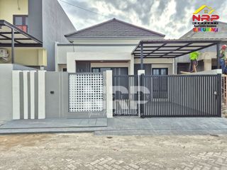 Dijual Rumah Baru Modern di Sobo Banyuwangi