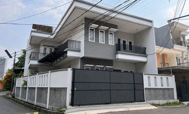 DIJUAL RUMAH HOOK 3 LANTAI DI DURI KOSAMBI CENGKARENG | COCOK UNTUK KOST | SHM | JAKARTA BARAT