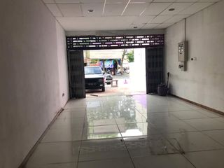 disewakan Ruko 2 Lantai di Raya Rungkut Kidul Industri Surabaya
