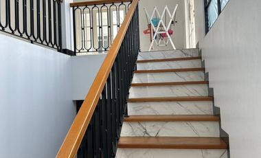 Dijual Rumah 2 lantai di Duta Bintaro