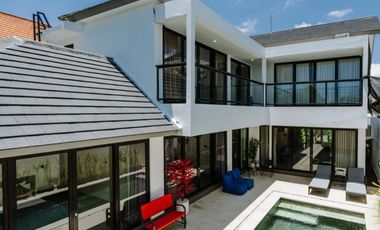 Modern Villa 4 Beds, Jl. Pantai Berawa, Canggu, Bali