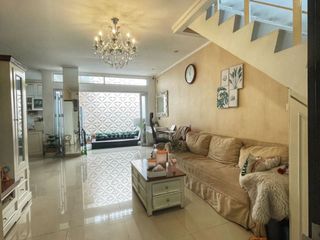 Rumah Minimalis Modern 2 Lantai di Rawamangun Jakarta Timur