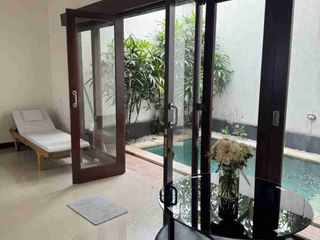 RUMAH SEMI VILLA DI TUKAD BALIAN RENON DENPASAR FULLY FURNISH