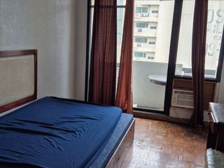 Condo for Rent in Makati Jupiter Rockwell Poblacion