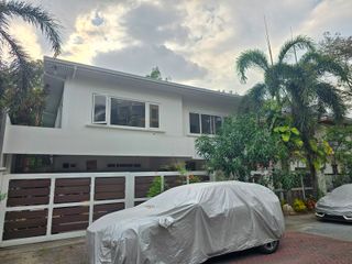 Newly Renovated 5BR House in Paseo de Magallanes Makati ity