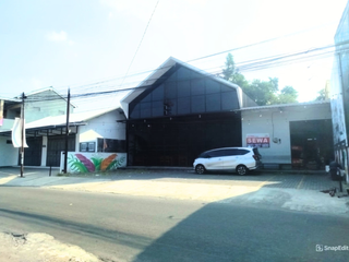 DISEWAKAN TEMPAT USAHA STRATEGIS AREA PENGGING BOYOLALI