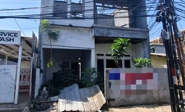 JUAL CEPAT DAN MURAH VIA LELANG. WAJIB RENOV. DIPINGGIR JALAN UTAMA. WARUNG SILAH, JAGAKARSA, CIPEDAK, JAKARTA SELATAN, JAKSEL