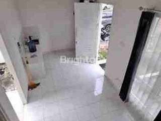 House for rent. Sewa Rumah Semi Furnished 2KT 2KM Grandcity Cluster Hyland