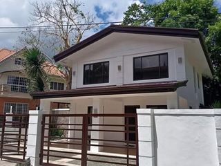 House and Lot for Rent at Tagaytay City