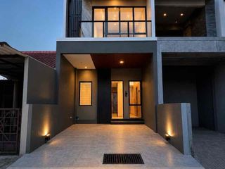 BRAND NEW RUMAH DI VILLA MELATI MAS DM92