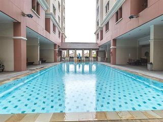 Dibawah Njop! Strategis! Area ramai jl Gajah Mada Jual Cepat 3br Bonus furnished Apartemen Mediterania Gajah Mada