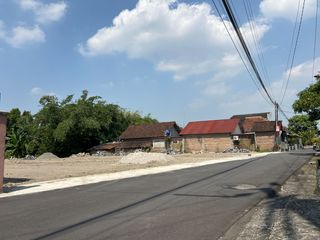 Dijual Tanah Dekat Jalan Palagan dan Hotel Hyatt Jogja, Siap Bangun dan SHM Pekarangan