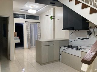 Rumah 2 Lantai Full Renovasi Murah di Cluster Perumahan The River Parung Panjang Siap Huni Dekat Stasiun KRL & Akses Tol Legok Cisauk Tangerang