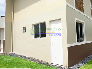 MODERN SINGLE ATTACHED HOUSE FOR SALE