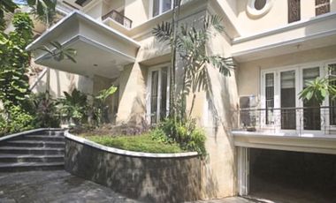 Dijual Rumah Mewah di Area Pondok Indah Jakarta Selatan Std658