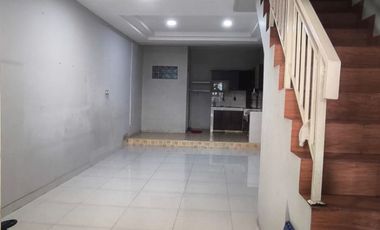 Dijual Rumah 2 Lantai di Permata Palem – Dekat Superindo | SHM