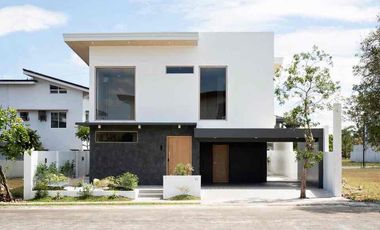 FOR SALE HOUSE & LOT IN NUVALI