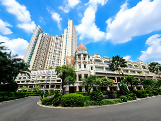 Sebrang Sogo Central Park & Hotel Pullman, Disewa Kios Siap Pakai Cocok utk Kantor Beauty Care Online Shop di Apartemen Madison Park Podomoro City Jkt