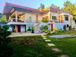 Beautiful overlooking house and lot for sale with a swimming pool in Cugman, Cagayan de Oro City