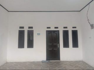Disewakan Rumah Strategis Dekat Harapan Indah, Summarecon Crown Gading, Grand duta city Bekasi