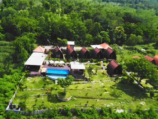 SALE AND LEASE Villa / Cottage in Nusa Penida with View