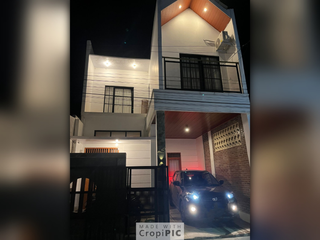 SEWA Rumah Full Furnished di Villa Garden Mekarsari Sumedang – 2 Menit ke Tol